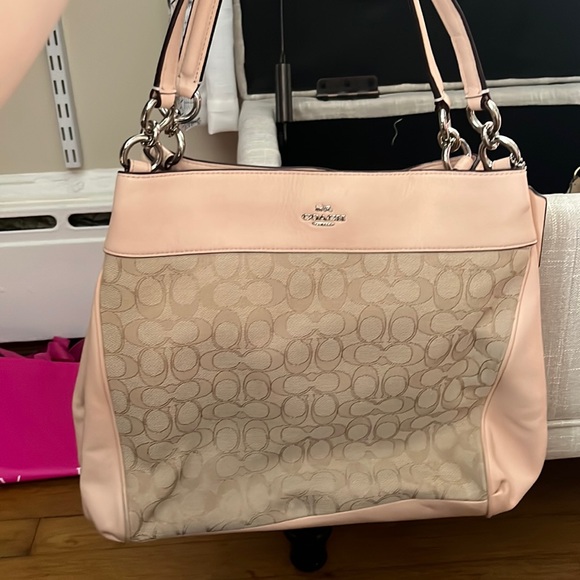 Tan & baby pink coach bag. Lightly used. - Picture 1 of 4